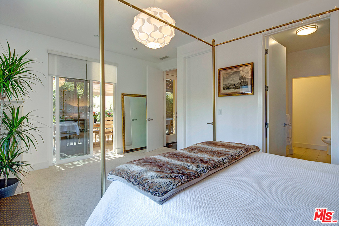 7916 West 83rd Street Playa del Rey, CA 90293 - Photo 12 of 26 Gallery Image 12