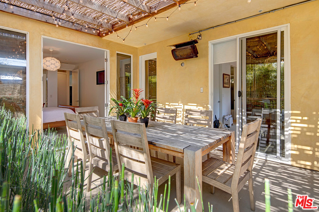 7916 West 83rd Street Playa del Rey, CA 90293 - Photo 14 of 26 Gallery Image 14