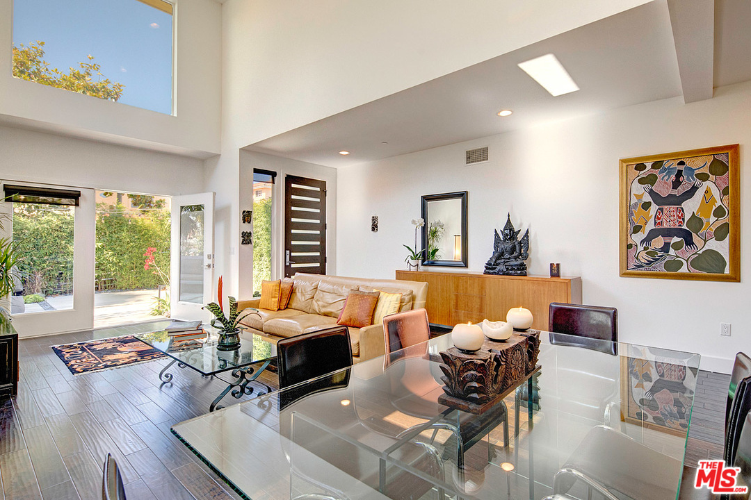 7916 West 83rd Street Playa del Rey, CA 90293 - Photo 3 of 26 Gallery Image 3
