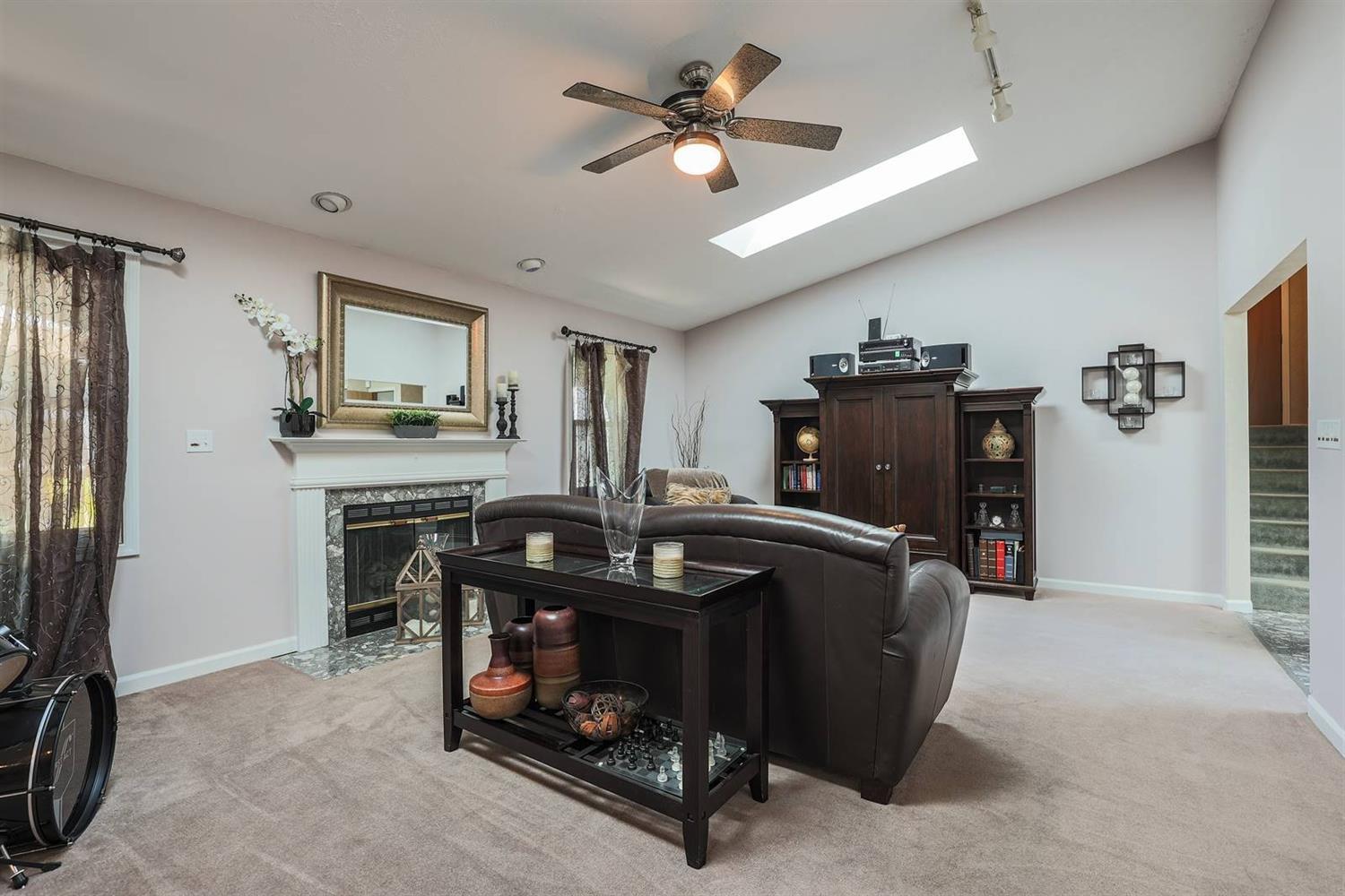 5525 Hearthside Court Riverside, OH 45424 - Photo 6 of 32