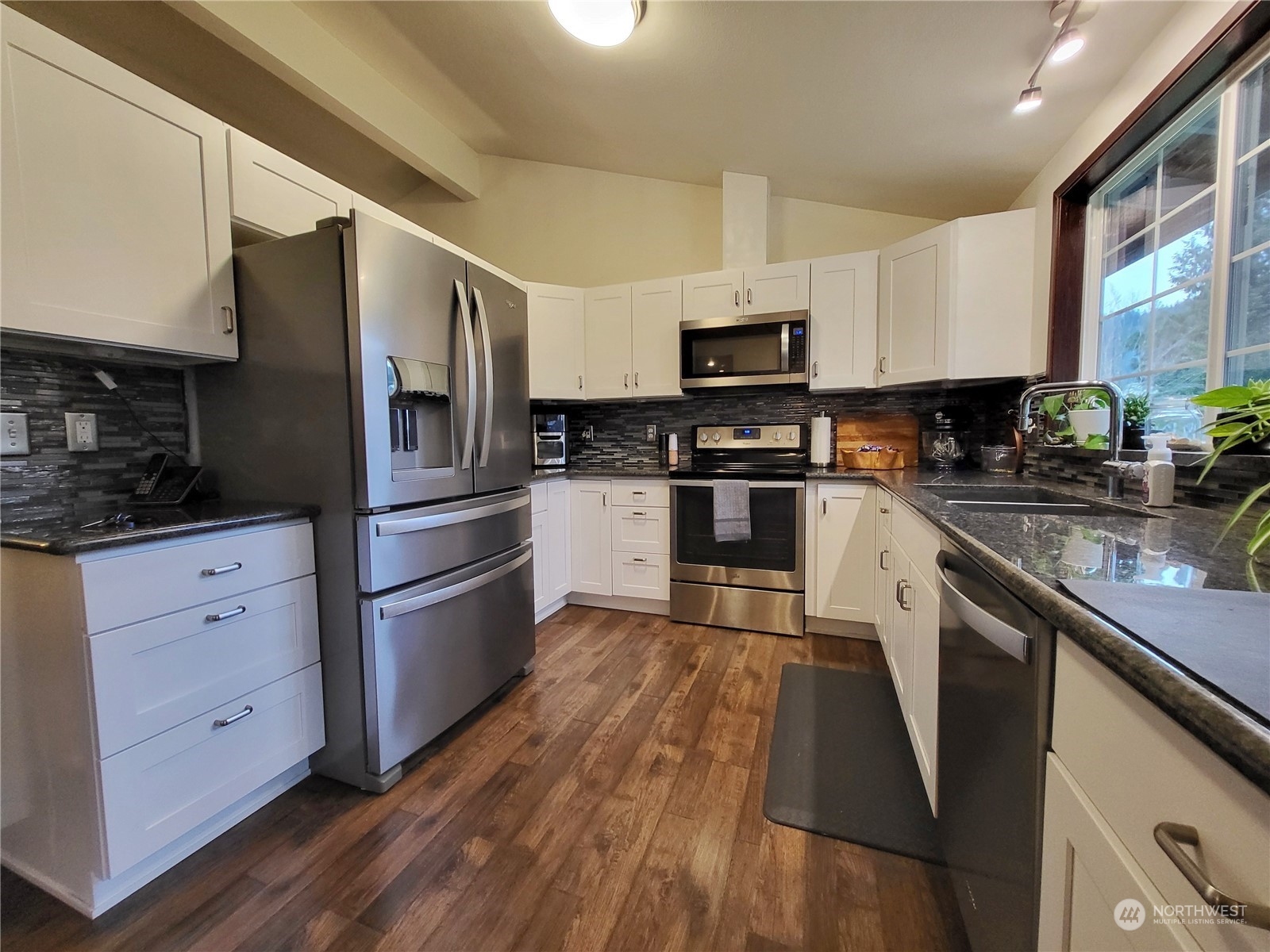 1650 Sutherland Street Forks, WA 98331 - Photo 11 of 29 Gallery Image 11