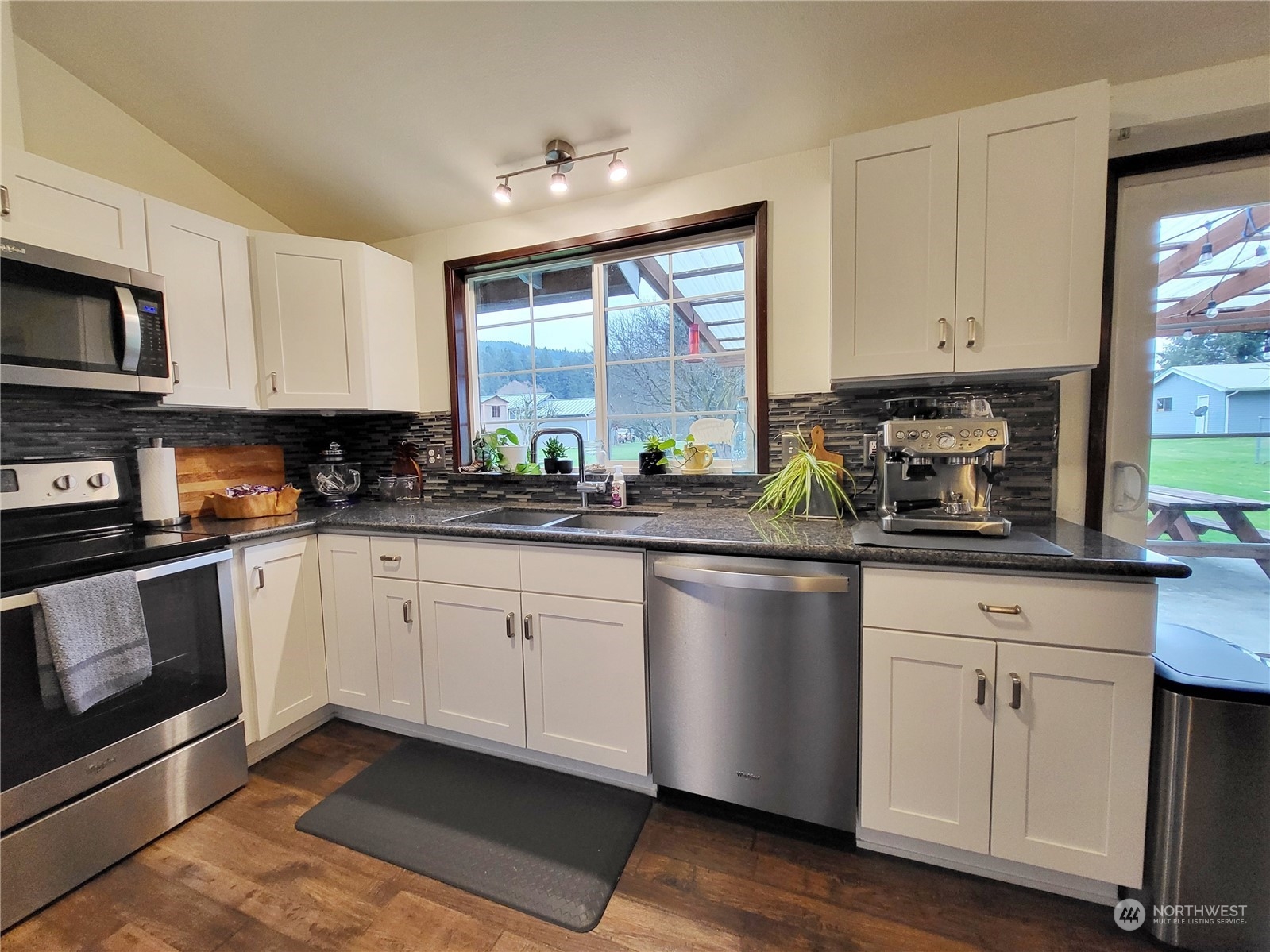 1650 Sutherland Street Forks, WA 98331 - Photo 12 of 29 Gallery Image 12