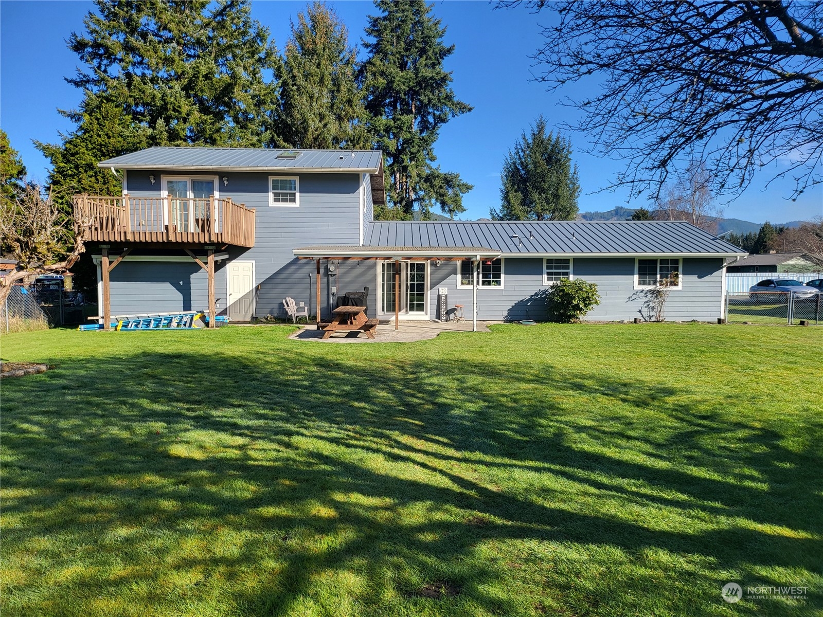 1650 Sutherland Street Forks, WA 98331 - Photo 2 of 29 Gallery Image 2