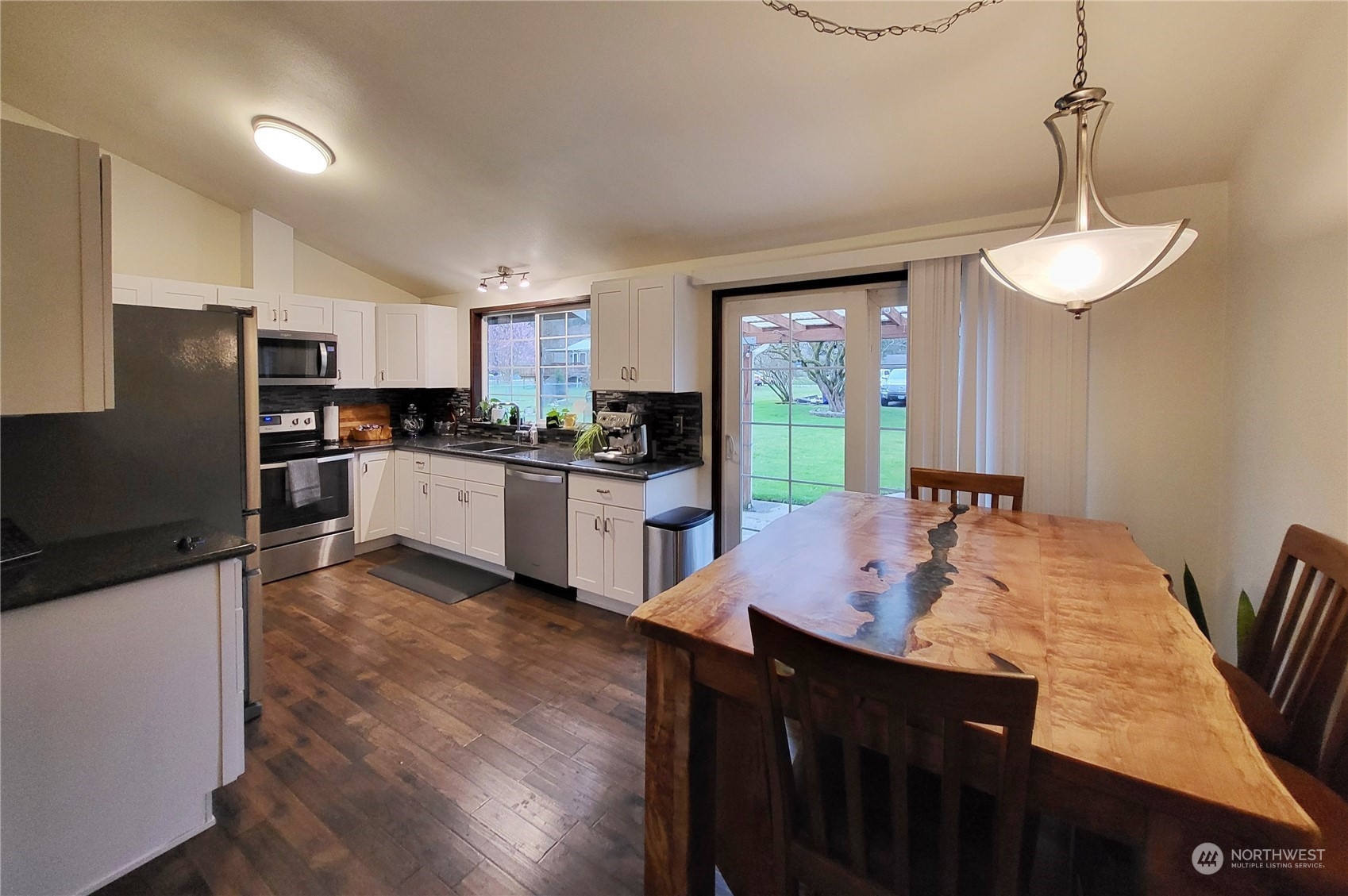 1650 Sutherland Street Forks, WA 98331 - Photo 10 of 29 Gallery Image 10