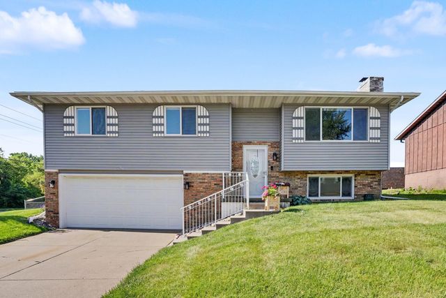 $265,000 | 1305 West 41st Street, Davenport, IA 52806