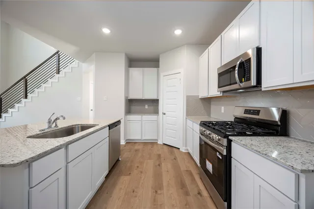 $319,613 | 14951 North Ascot Bend Circle, Conroe, TX 77306