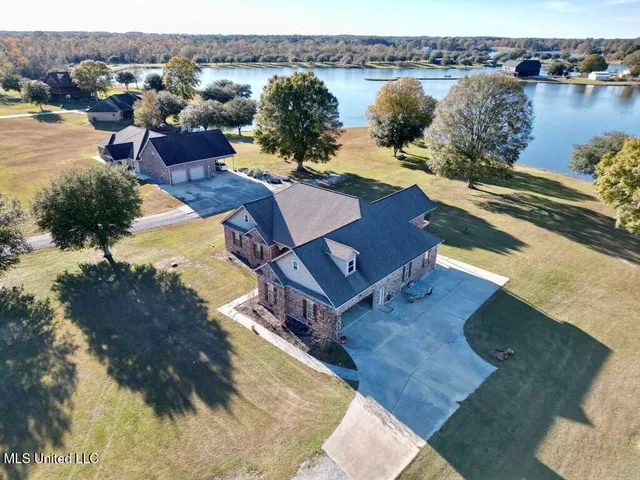 $550,000 | 6 Lunker Lane, Poplarville, MS 39470
