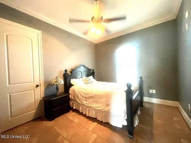 $550,000 | 6 Lunker Lane, Poplarville, MS 39470