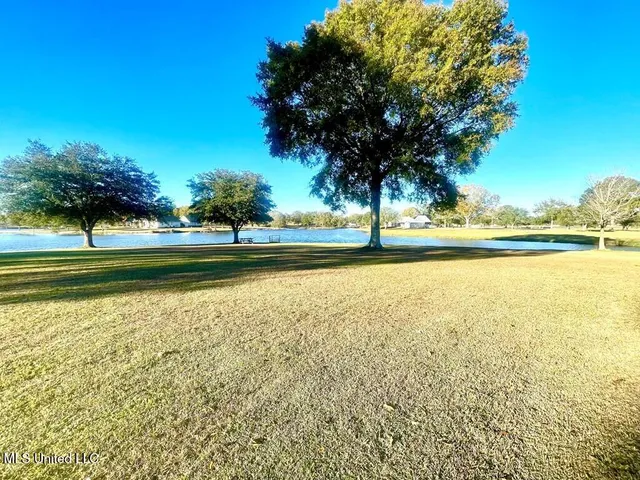 $550,000 | 6 Lunker Lane, Poplarville, MS 39470