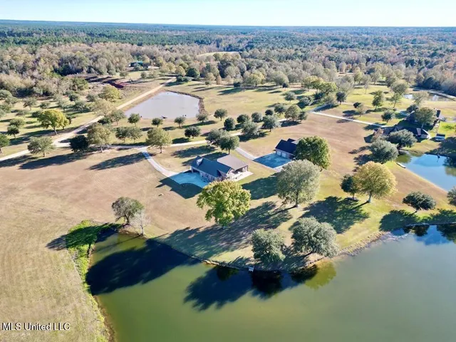 $550,000 | 6 Lunker Lane, Poplarville, MS 39470