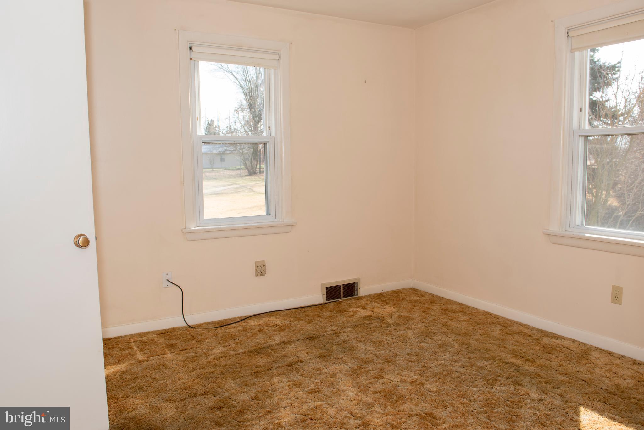 77 Runyon Road Hummelstown, PA 17036 - Photo 15 of 27 Gallery Image 15