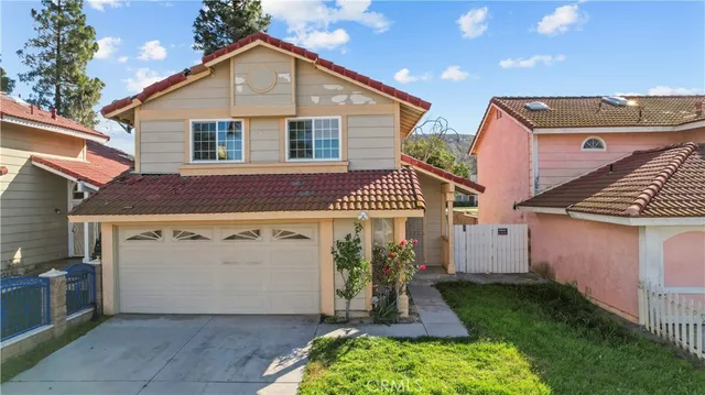 $535,000 | 14555 El Contento Avenue, Fontana, CA 92337