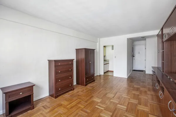 $3,200 | 288 Lexington Avenue, Unit 8C | Murray Hill
