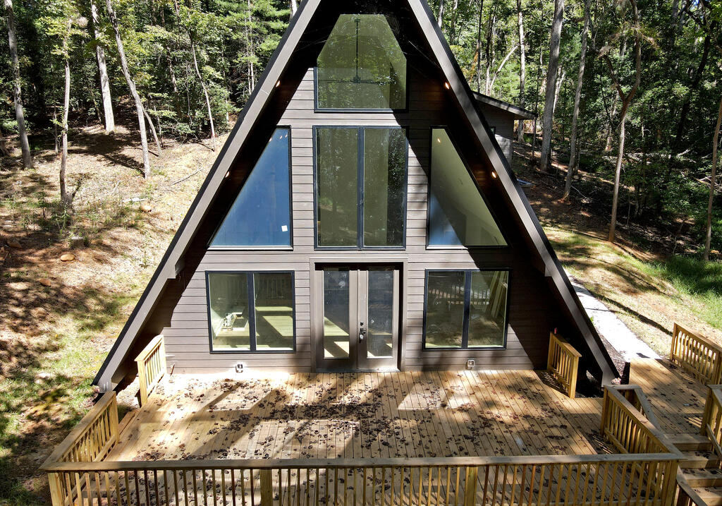 211 East Goldmine Road Ellijay, GA 30536 - Photo 4 of 45 Gallery Image 4