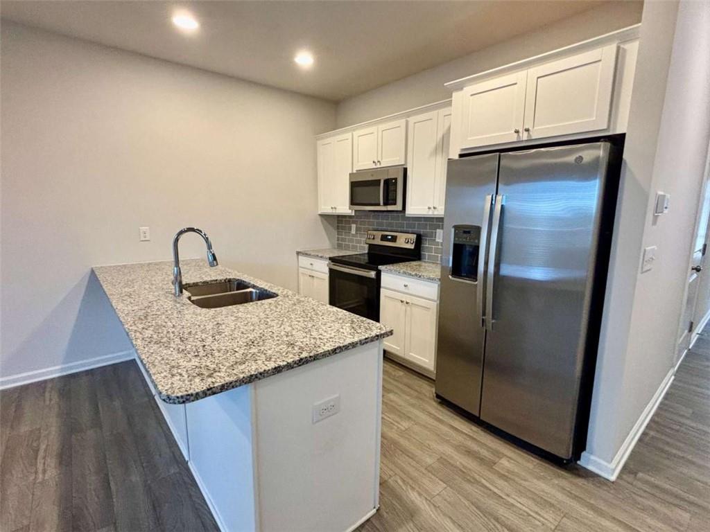 2809 Ridgeview Drive Atlanta, GA 30331 - Photo 7 of 31