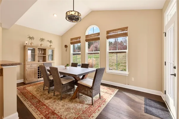 $689,777 | 1041 Warters Cove, Victor, NY 14564