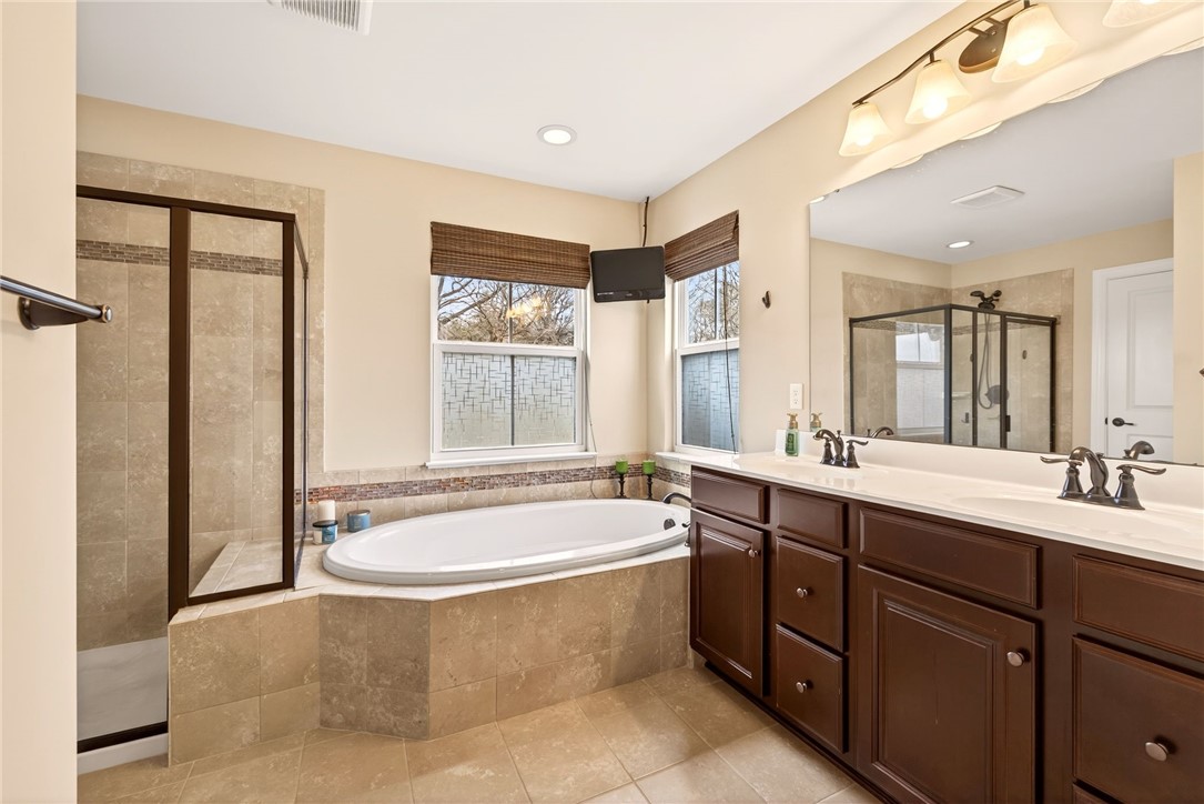 1041 Warters Cove Victor, NY 14564 - Photo 34 of 50