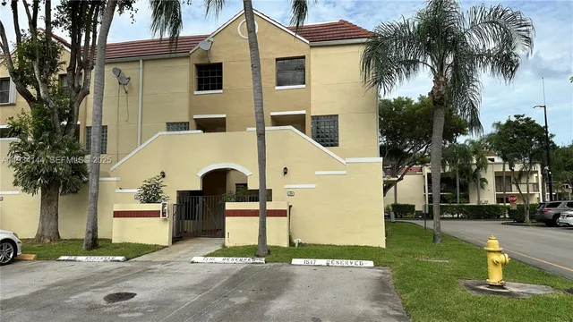 $2,600 | 8834 Southwest 130th Court, Unit 212, Miami, FL 33186