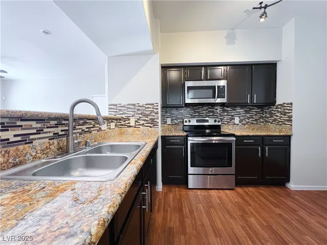 $1,489 | 45 Maleena Mesa Street, Unit 1215, Henderson, NV 89074