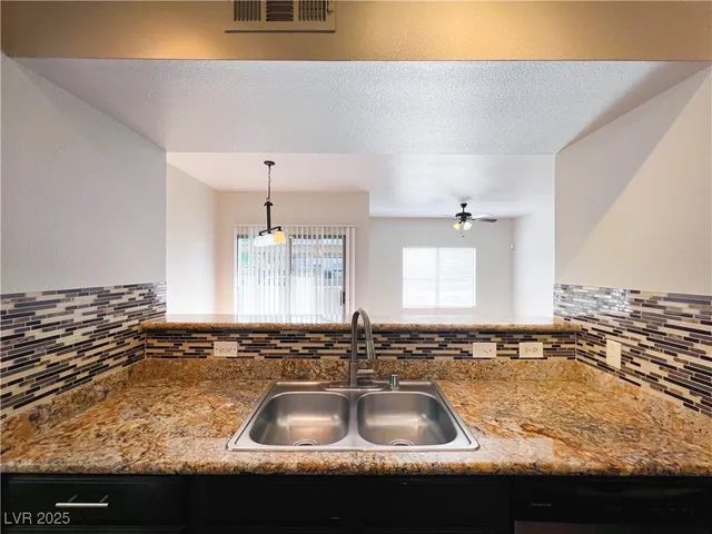 $1,489 | 45 Maleena Mesa Street, Unit 1215, Henderson, NV 89074