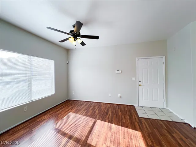 $1,489 | 45 Maleena Mesa Street, Unit 1215, Henderson, NV 89074