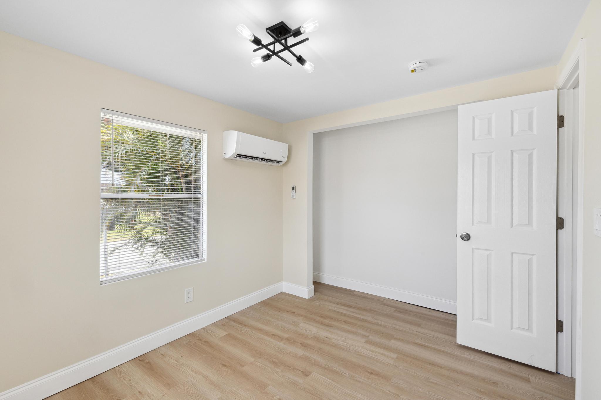 23045 Atlantic Circle Boca Raton, FL 33428 - Photo 13 of 20 5S6A2932