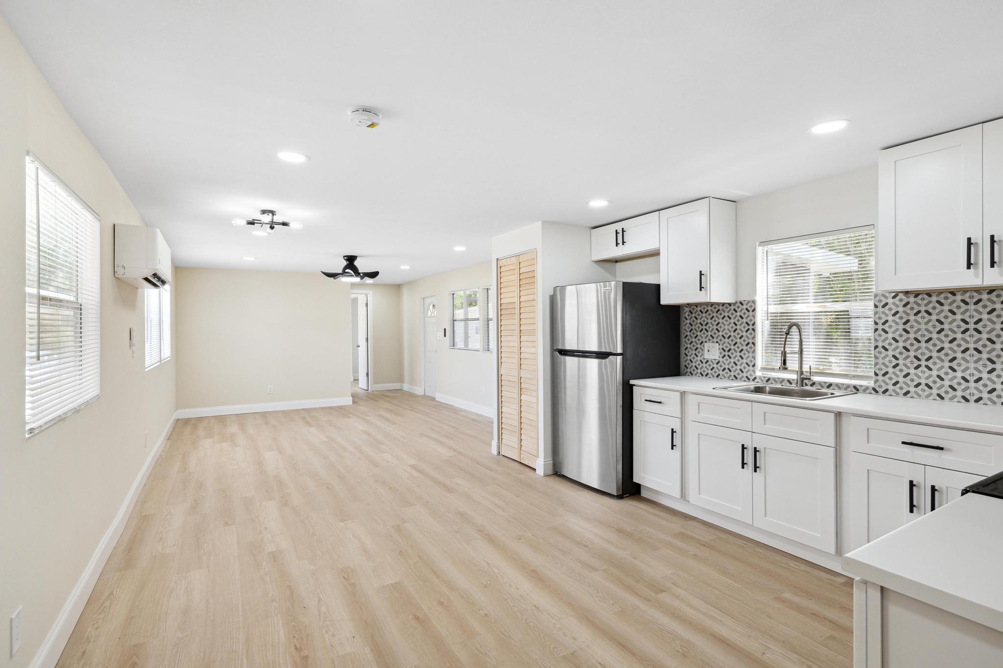 23045 Atlantic Circle Boca Raton, FL 33428 - Photo 3 of 20 5S6A2950