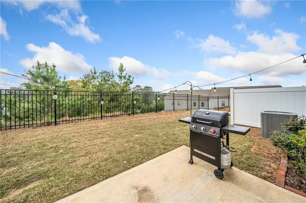 $2,300 | 175 Madison Bend, Woodstock, GA 30188