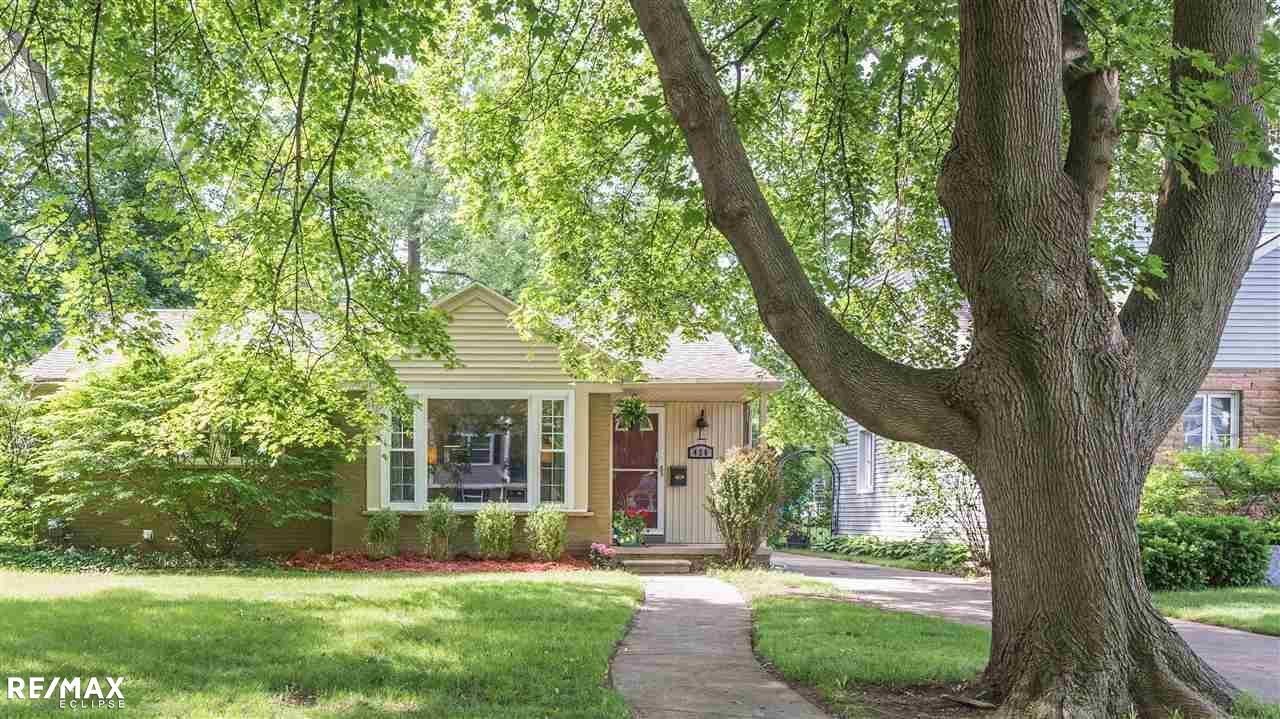 426 Woodside Road Royal Oak, MI 48073 - Photo 1 of 35