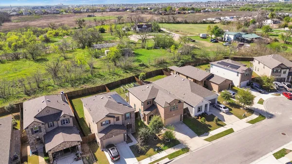 $398,000 | 421 Conchillos Drive, Georgetown, TX 78626