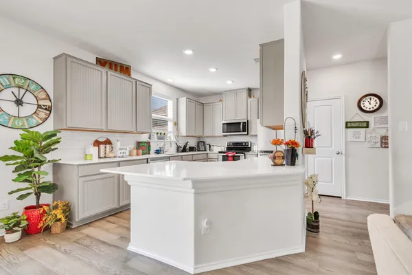 $398,000 | 421 Conchillos Drive, Georgetown, TX 78626