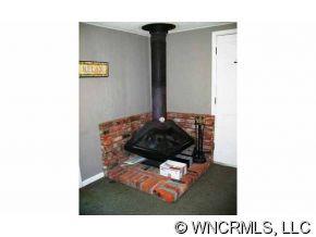 1244 Bee Tree Road Swannanoa, NC 28778 - Photo 2 of 11 Gallery Image 2