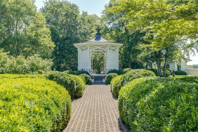 $10,900,000 | 1711 Old Hillsboro Road, Franklin, TN 37069