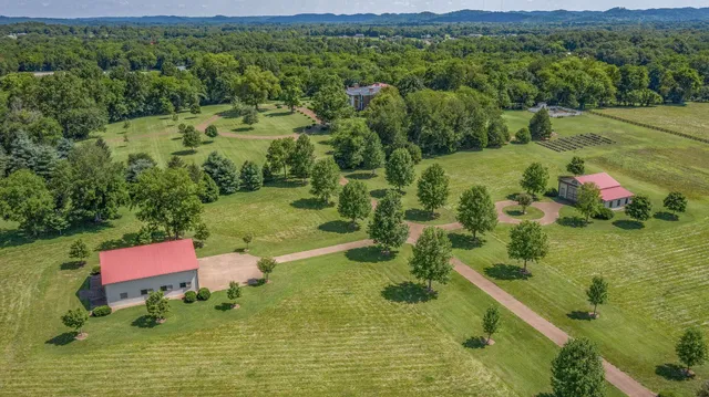 $10,900,000 | 1711 Old Hillsboro Road, Franklin, TN 37069