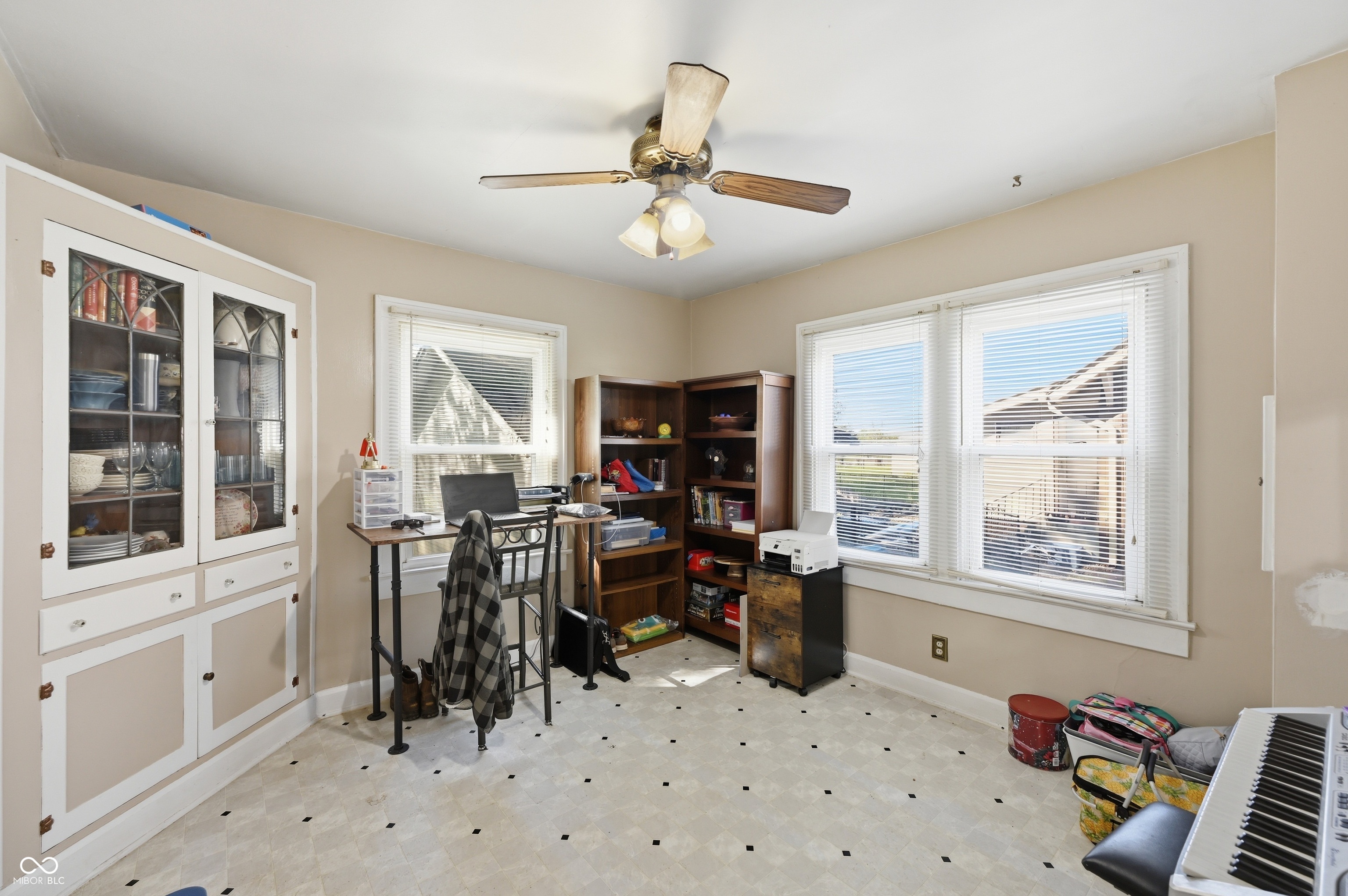 2827 Maywood Road Indianapolis, IN 46241 - Photo 12 of 31 Gallery Image 12