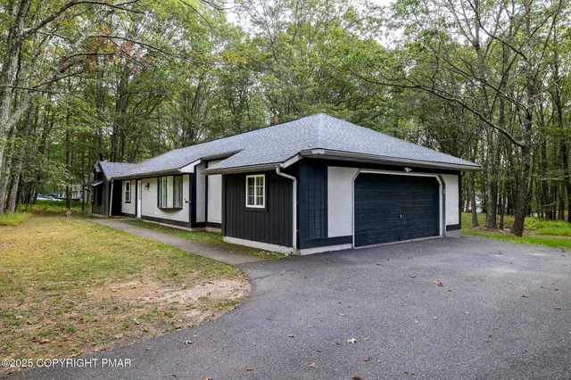 $2,200 | 234 Upper Ridge Drive, Effort, PA 18330
