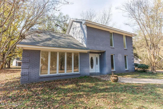 $399,900 | 112 Tall Oaks Street, Clinton, MS 39056