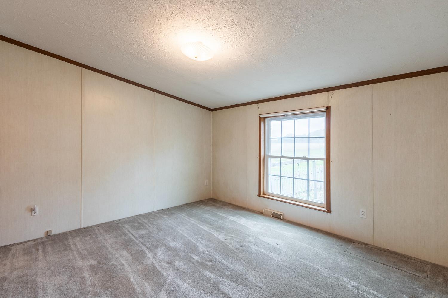 11038 West County Line Road Dillsboro, IN 47018 - Photo 11 of 52 Gallery Image 11