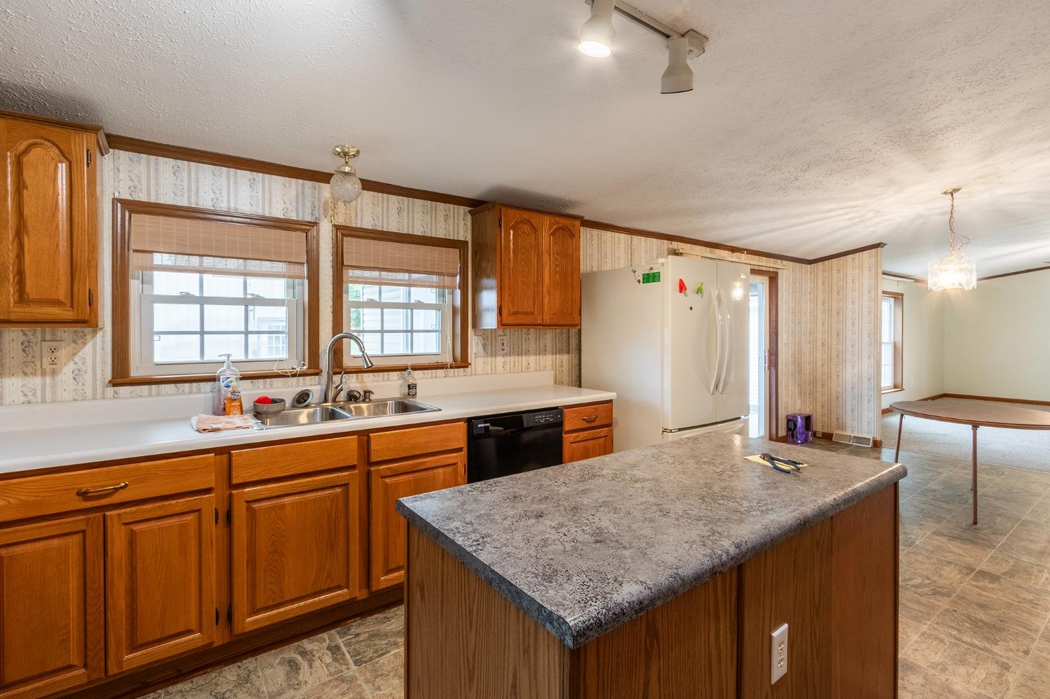 11038 West County Line Road Dillsboro, IN 47018 - Photo 15 of 52 Gallery Image 15