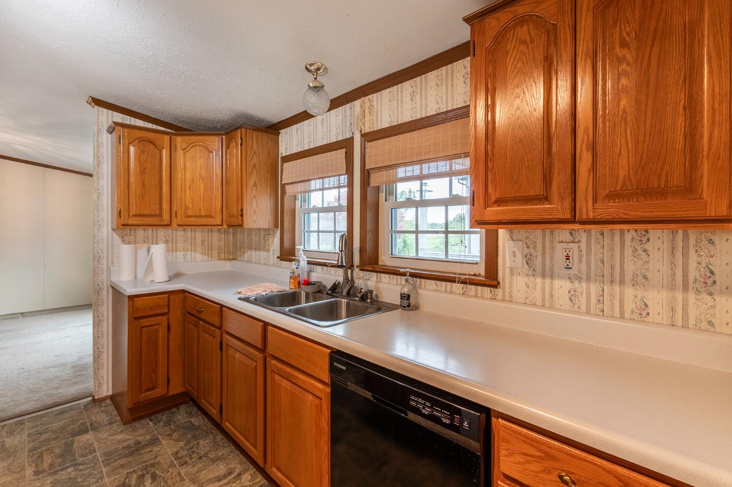 11038 West County Line Road Dillsboro, IN 47018 - Photo 16 of 52 Gallery Image 16