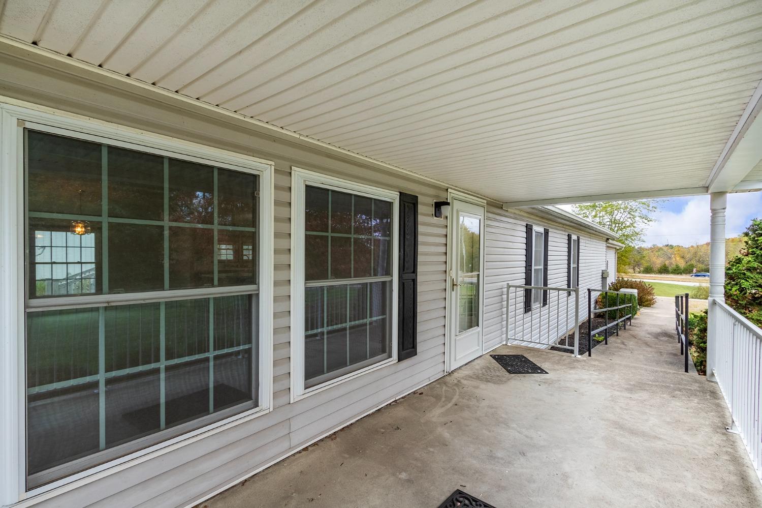 11038 West County Line Road Dillsboro, IN 47018 - Photo 7 of 52 Gallery Image 7