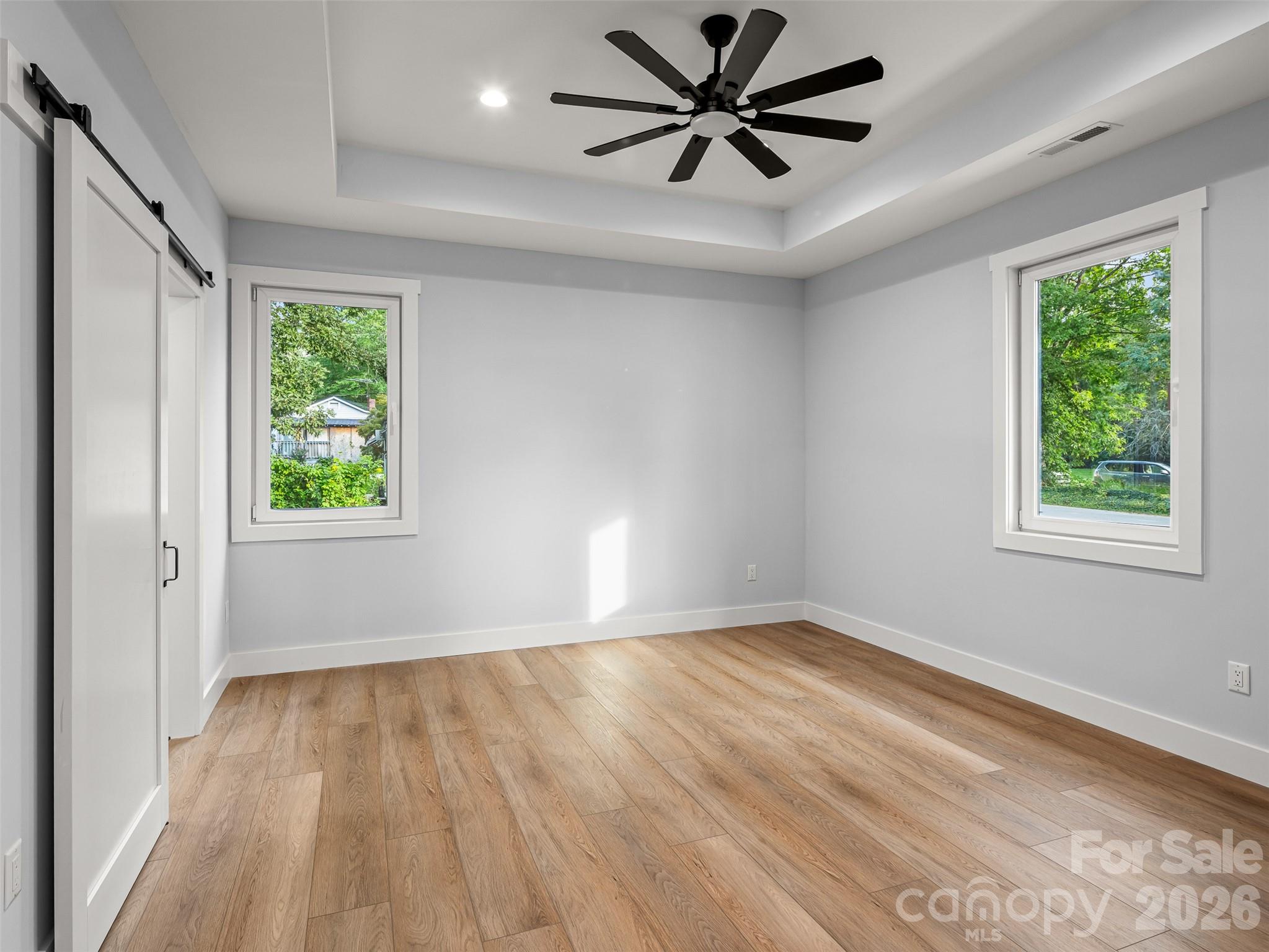 902 Narva Road Hendersonville, NC 28792 - Photo 12 of 48 Gallery Image 12