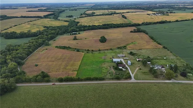 $225,000 | Northwest 305th Street, Plattsburg, MO 64477