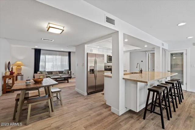 $5,500 | 8713 East Orange Blossom Lane, Scottsdale, AZ 85250