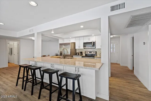 $5,500 | 8713 East Orange Blossom Lane, Scottsdale, AZ 85250