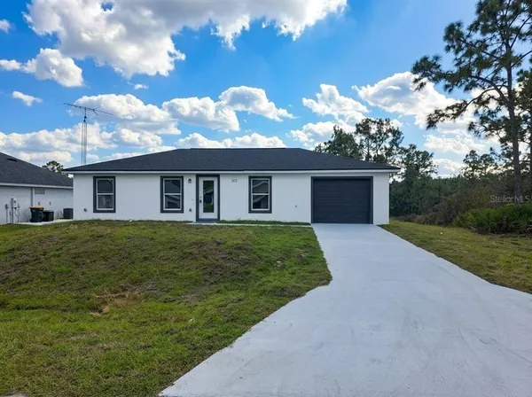 $260,000 | 312 Condor Avenue, Sebring, FL 33870