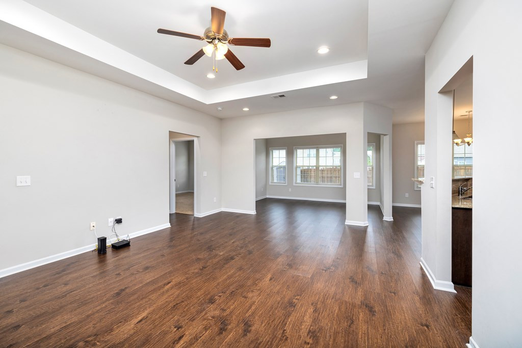 125 Setter Court Sumter, SC 29154 - Photo 7 of 34 Gallery Image 7