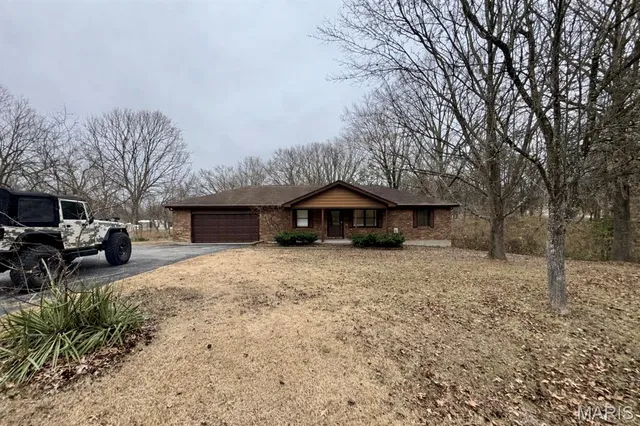 $214,900 | 2560 Hwy North, Pacific, MO 63069