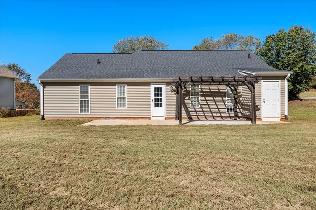 $264,900 | 276 Springfield Circle, Easley, SC 29642