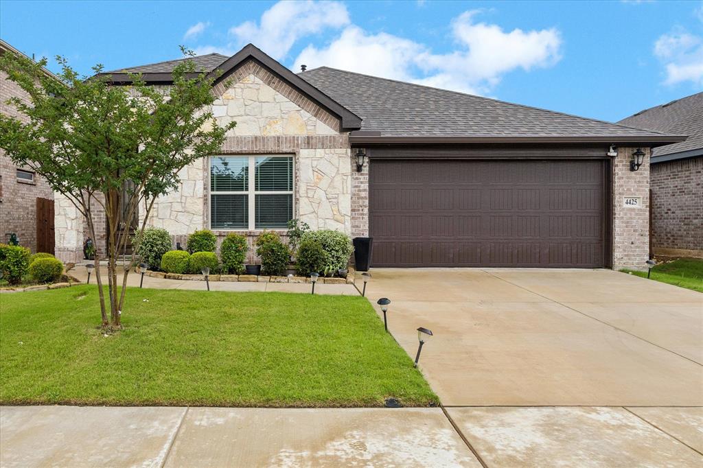 4425 Ridgehurst Lane Crowley, TX 76036 - Photo 2 of 25